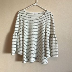 Women’s Bell sleeve Dress Top